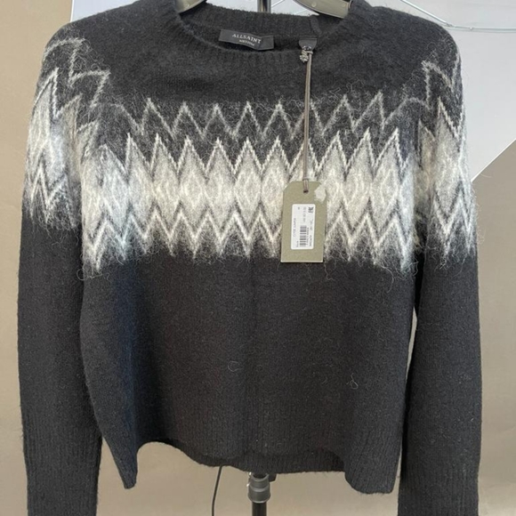 Perfect Winter Sweater top - Picture 1 of 2
